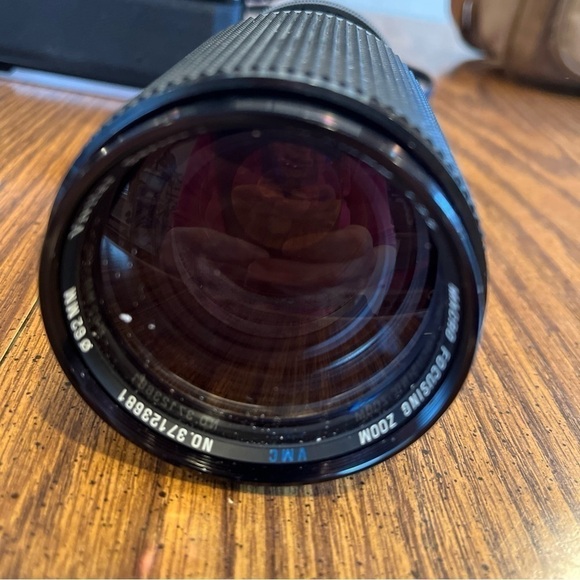 Vintage Canon AV-1 SLR Film Camera Kit - Picture 10 of 15